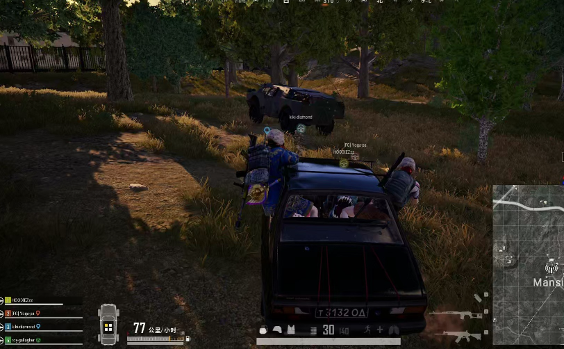 绝地求生如何打移动汽车