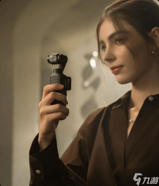 2999元起 大疆发布Osmo Pocket 4 一英寸口袋云台相机 2999元起 大疆发布Osmo Pocket 4 一英寸口袋云台相机