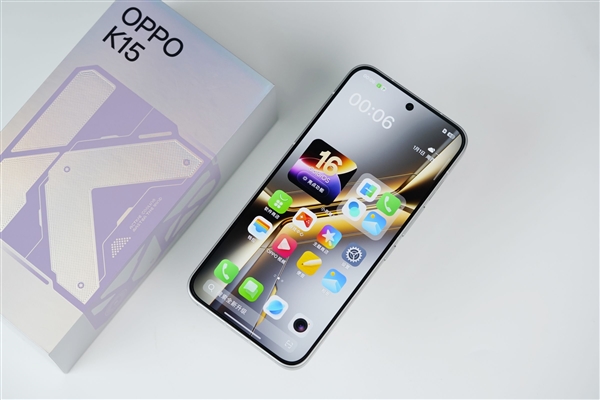 自带散热风扇、IP69防水!OPPO K15图赏 首款双金标万毫安手机!OPPO A7 Pro Max图赏