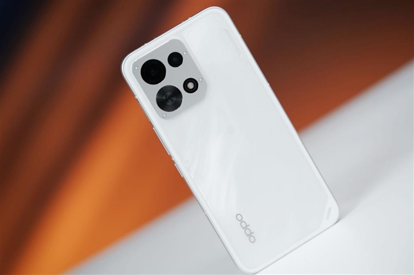 自带散热风扇、IP69防水!OPPO K15图赏 首款双金标万毫安手机!OPPO A7 Pro Max图赏