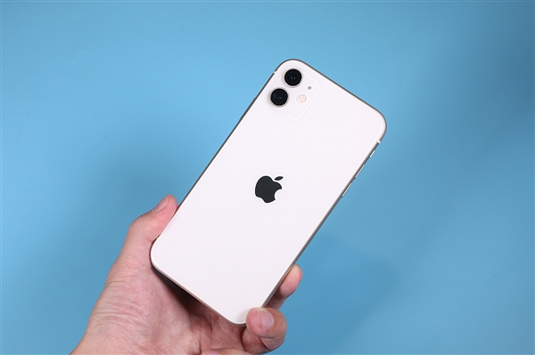 罗永浩吐槽：iPhone让第三方语音输入法不能正常使用 苹果自己做的更烂